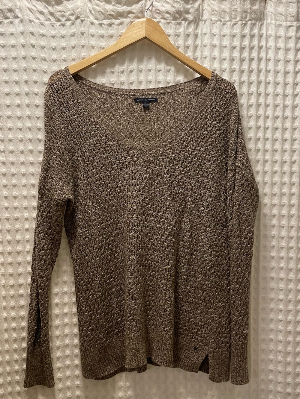American Eagle Cozy Taupe V-Neck Knit Sweater